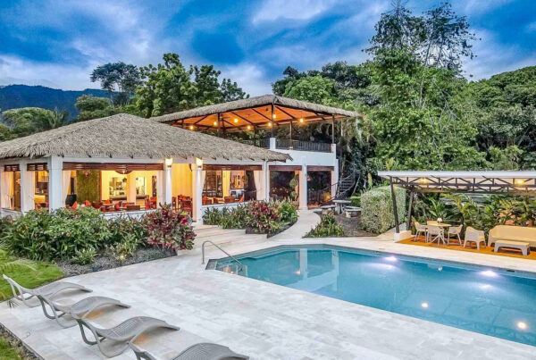 A Luxurious Vacation Destination in Ojochal, Costa Rica